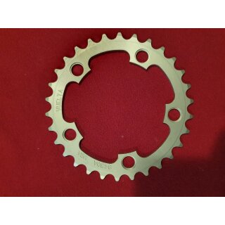 Vuelta USA Kettenblatt, Alu, CNC-gefräßt, 94mm Compact Lochkreis, 30 Zähne, silber, NEU