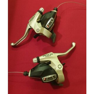 Shimano Alivio ST-M410 STI-Einheiten, für V-Brakes, 3/8-fach, silber, NEU