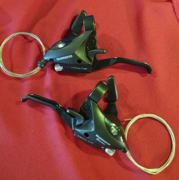 Shimano ST-EF50 Schalthebel, 3/8-fach, für V-Brakes, schwarz, NEU