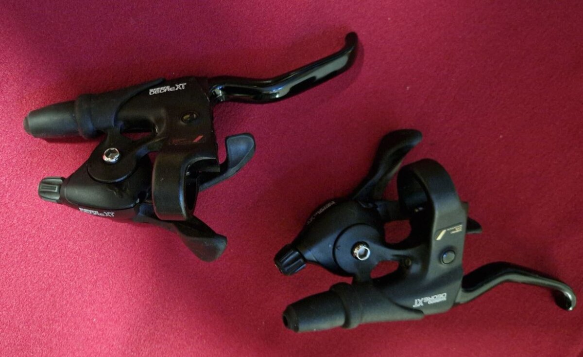 Shimano Deore XT ST-M095 Vintage - Dérailleur 3x7 Vitesses - Japon - Pour VTT - Occasion