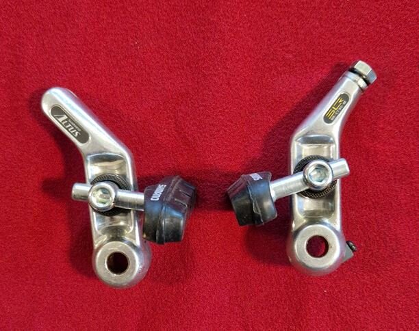 Jeu De 4 Patins De Freins à Tiges Shimano BR-CT90/91 Pour Cantilever - Neufs Et D'origine