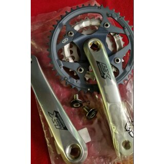 Shimano Deore LX FC-M570 Kurbeln, 44/32/22 Zähne, 175mm, NEU