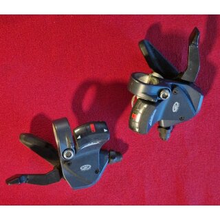 Shimano Deore LX ST-M570 STI-Shifter, 3/9-fach, NEU