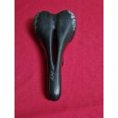 Selle Italia X1 Sattel, schwarz/rot, leicht gebraucht