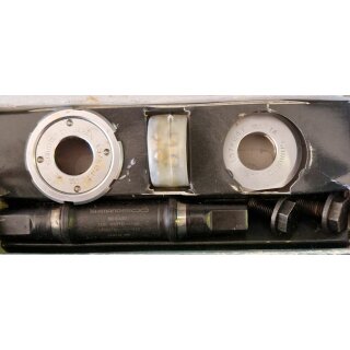 Shimano New 105 / 600 BB-6400 Innenlager, BSA-Gewinde 1,37x24T, 113mm Achslänge, NEU