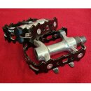 Point LU-926 Pedale, Alu, silber/schwarz, aus Neurad