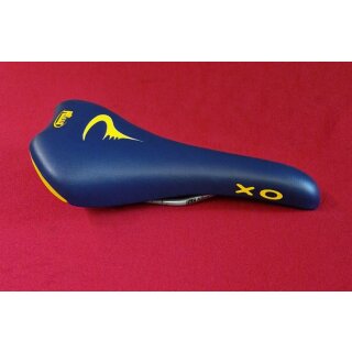 Selle Italia XO Pinarello Sattel, made in Italy, dunkelblau, NEU