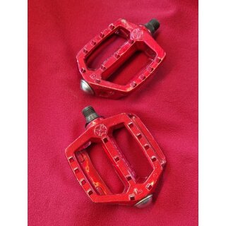 Eternity Plattform Pedale, 9/16" Gewinde, rot, aus Neurad