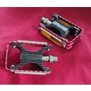 TTK Pedale im BMX-Style, Alu-Käfig, 9/16" Gewinde, rot, NEU