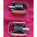 TTK Pedale im BMX-Style, Alu-Käfig, 9/16" Gewinde, rot, NEU