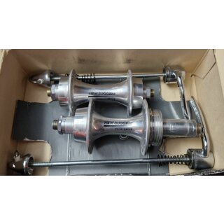 Sachs New Success Nabensatz, Rennrad, 8-fach Schraubkranz, 36 Loch, 130mm Einbaubreite, silber, inkl. Schnellspanner, NEU