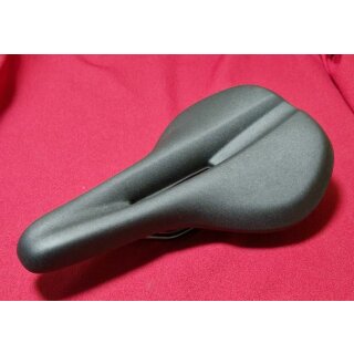 Bontrager Commuter Comp Sattel, schwarz, NEU