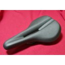 Bontrager Commuter Comp Sattel, schwarz, NEU