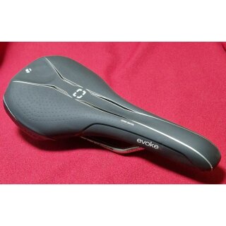 Bontrager evoke RL Titan Sattel, 236g, schwarz, NEU