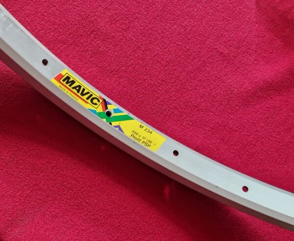 Mavic M234 Felge, 26", 559 x 17, silber, 32 Loch, NEU