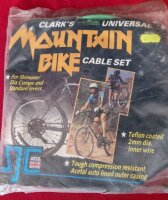 Clarks MTB Schaltzug/Bremszug/Außenhüllen-Set,...