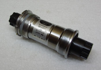 Shimano BB-ES30 Octalink Innenlager, 113mm, 68mm, BSA, NEU