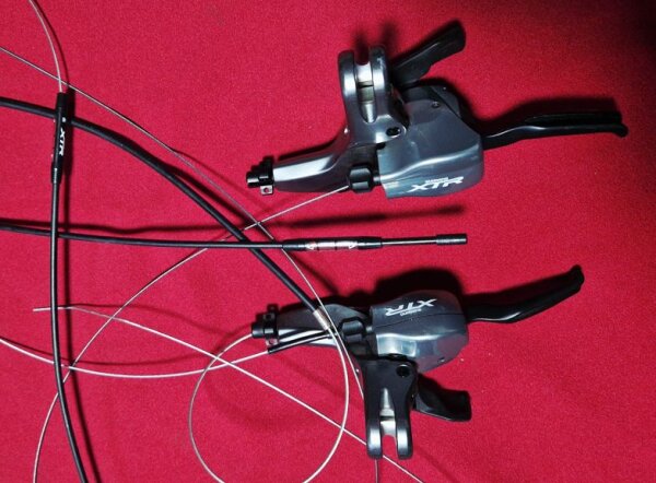 Shimano XTR ST-M961 STI Dual Control, für V-Brakes, 3/9-fach, NEU
