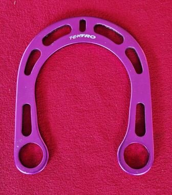 Tektro Brakebooster, Alu, purple, ohne Schrauben, aus Neurad