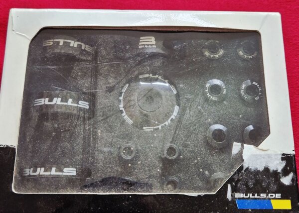Bulls Leichtbau Tuningbox mit Carbon-Spacer & Aheadcap, Alu Kettenblatt-/Flaschenhalterschrauben + Sattelklemme
