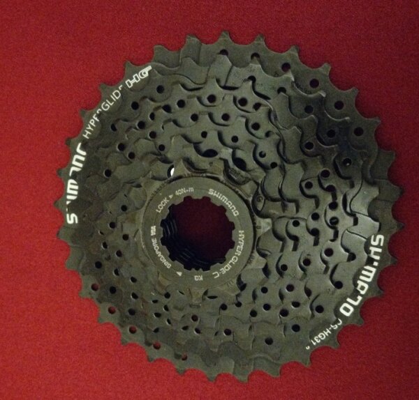 Shimano Altus CS-HG31 Kassette, 8-fach, 11-34 Zähne, HG, schwarz, NEU